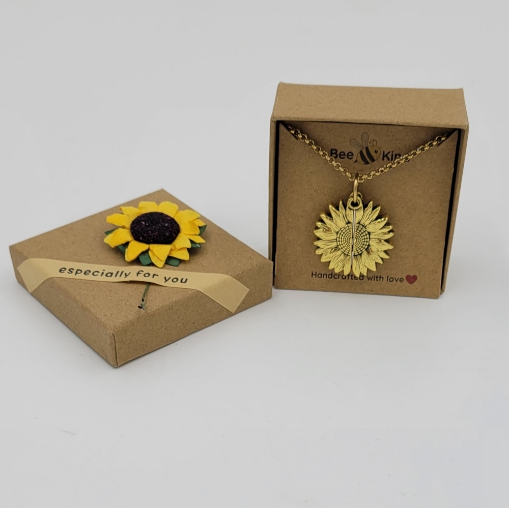 Sunflower necklace